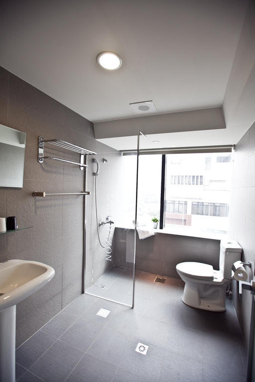 Sodamazon Business Hotel Zhongli Quarto foto